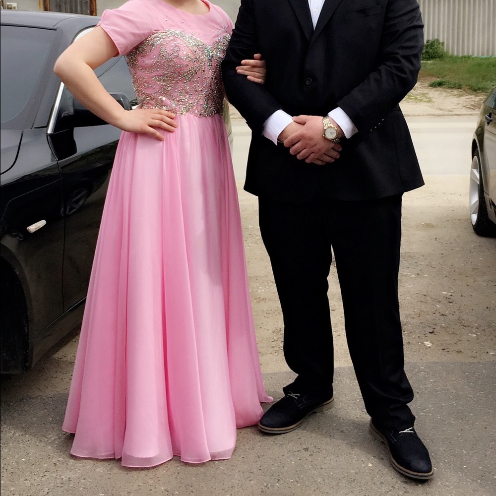 Studio17. Pink Bridesmaid Dress. Size 10